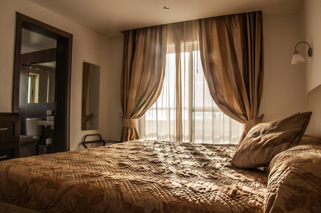 الشقق الفندقية كاورافي  Club Salina Wharf الغرفة الصورة